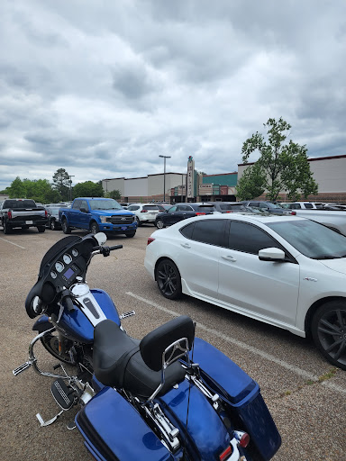 Movie Theater «Malco Towne Cinema», reviews and photos, 380 Market Blvd, Collierville, TN 38017, USA