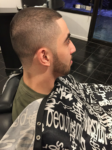 Barber Shop «A&J Barber Shop Phone Repairs», reviews and photos, 3403 Avenue S, Brooklyn, NY 11234, USA