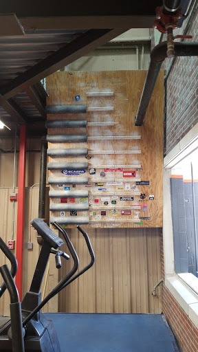 Rock Climbing Gym «The Cliffs at Valhalla», reviews and photos, 1 Commerce St, Valhalla, NY 10595, USA