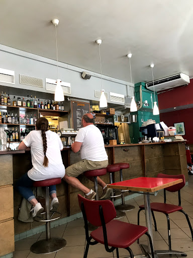 Café Bar No 9
