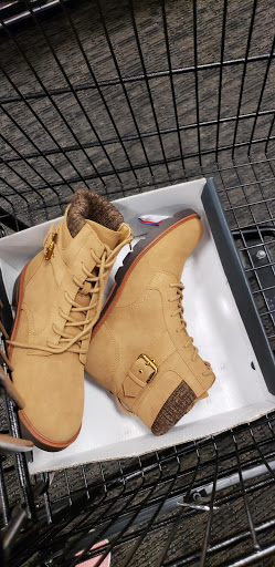 Department Store «Nordstrom Rack Annapolis Harbour Center», reviews and photos, 2540 Solomons Island Rd, Annapolis, MD 21401, USA