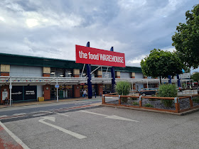 The food Warehouse