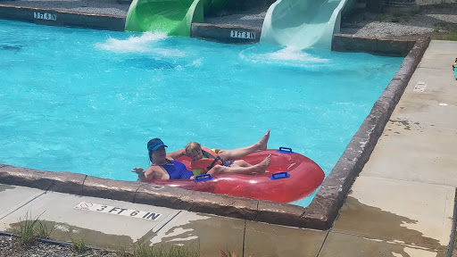 Water Park «Surf Lagoon Water Park», reviews and photos, 130 Towne Center Blvd, Pooler, GA 31322, USA