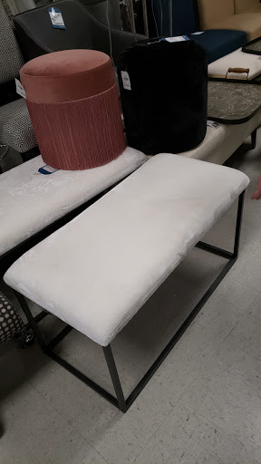 Home Goods Store «Tuesday Morning», reviews and photos, 1951 Madison St, Clarksville, TN 37043, USA