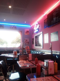 Atmosphère du Restaurant américain Memphis - Restaurant Diner à Bordeaux - n°18