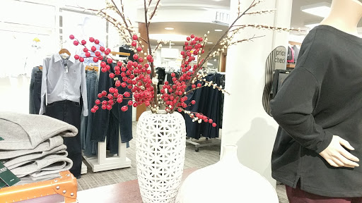 Department Store «Nordstrom Mayfair», reviews and photos, 2424 N Mayfair Rd, Wauwatosa, WI 53226, USA