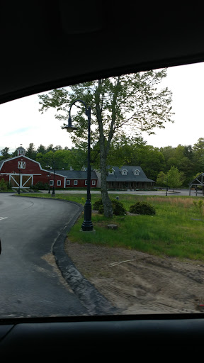 Harley-Davidson Dealer «Ocean State Harley-Davidson Shop», reviews and photos, 435 Nooseneck Hill Rd, Exeter, RI 02822, USA