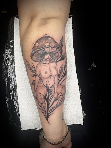 Explore side boob tattoo ideas, creative tattoo ideas in Vancouver, available at New Ink Tattoo