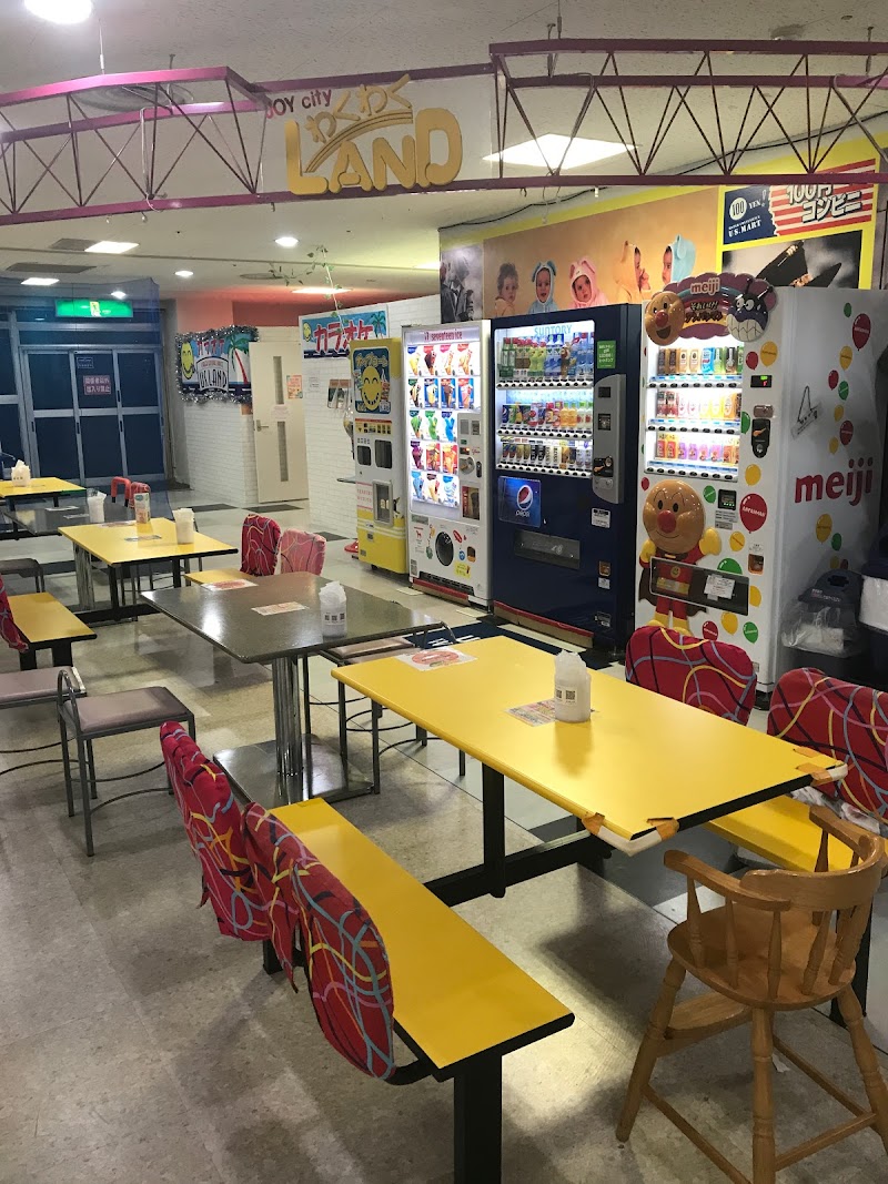 Kid S Us Land 清水屋小牧店 愛知県小牧市郷中 子供のアミューズメント センター 遊園地 グルコミ