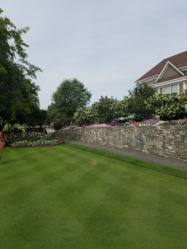 Country Club «Pleasant Valley Country Club», reviews and photos, 95 Armsby Rd, Sutton, MA 01590, USA