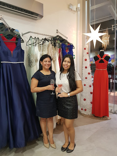 The Lovely Dress | Alquiler y Venta De Vestidos - Tienda de ropa