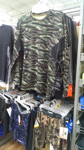 Department Store «Walmart Supercenter», reviews and photos, 939 N Dupont Blvd, Milford, DE 19963, USA