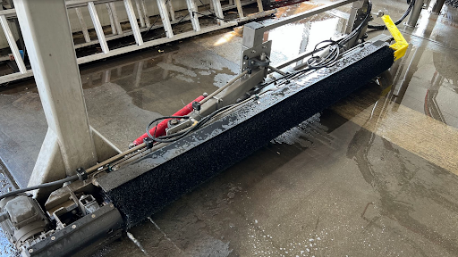 Gas Station «Chevron», reviews and photos, 2615 W Grant Line Rd, Tracy, CA 95376, USA