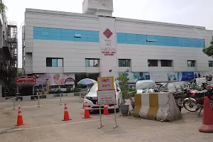 Ali Medical Center Parking image