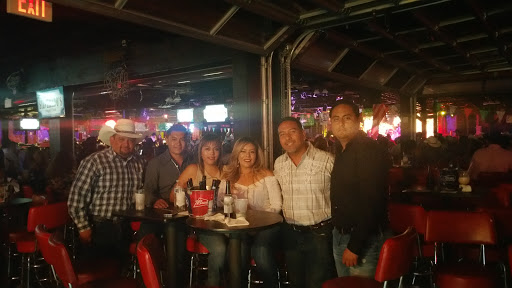 Skittle club Laredo