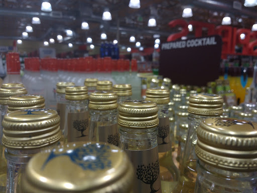 Wine Store «BevMo!», reviews and photos, 2595 Iron Point Rd, Folsom, CA 95630, USA