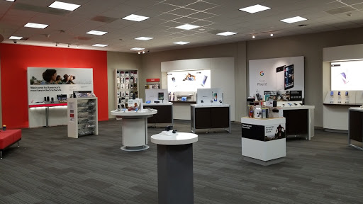 Cell Phone Store «Verizon», reviews and photos, 2912 Main St, Glastonbury, CT 06033, USA