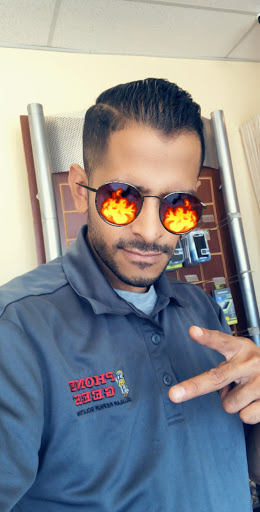 Cell Phone Store «Phone Geek Cellular Repair», reviews and photos, 6125 S Sheridan Rd, Tulsa, OK 74133, USA