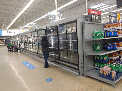 Department Store «Walmart Supercenter», reviews and photos, 1210 Mineral Wells Ave, Paris, TN 38242, USA