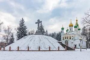 Mass Grave of Russian Soldiers image