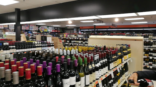 Liquor Store «Applejack Wine & Spirits», reviews and photos, 3320 Youngfield St, Wheat Ridge, CO 80033, USA