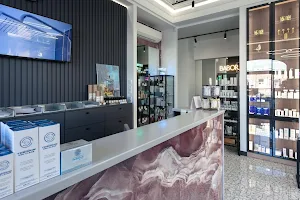 Barcelona Esthetique | Клиника косметологии Ульяновск image