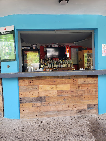 Agua Salada Bar & Tapas - Carretera 3, Patillas, 00723, Puerto Rico