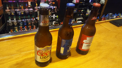 Sports Bar «Club Cino (Shooters)», reviews and photos, 210 Sebring Square.., Sebring, FL 33870, USA