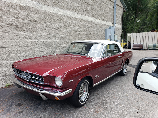 Auto Repair Shop «Land Speed Automotive Auto Repair», reviews and photos, 6 Finch St, Hilton Head Island, SC 29926, USA