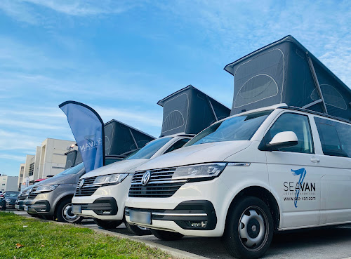Agence de location de camping-cars SEAVAN Villeneuve-sur-Lot - Location et vente de van aménagé Bias