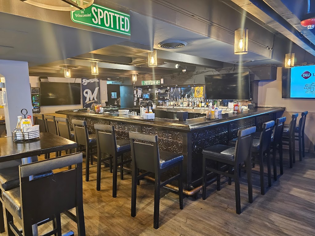 National Pizza Pub and Grille 53214