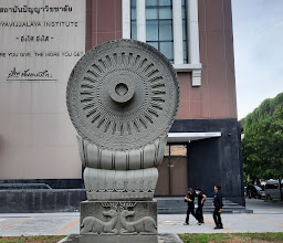Wat Cholpratarn Rangsarit photo