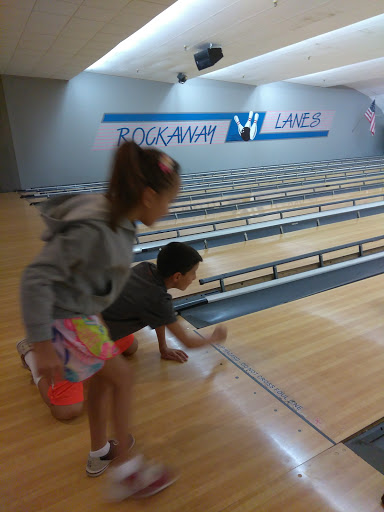 Bowling Alley «Rockaway Lanes Inc», reviews and photos, 365 US-46, Rockaway, NJ 07866, USA