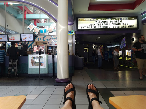 Movie Theater «Regal Cinemas Oakwood 18», reviews and photos, 2800 Oakwood Blvd, Hollywood, FL 33020, USA