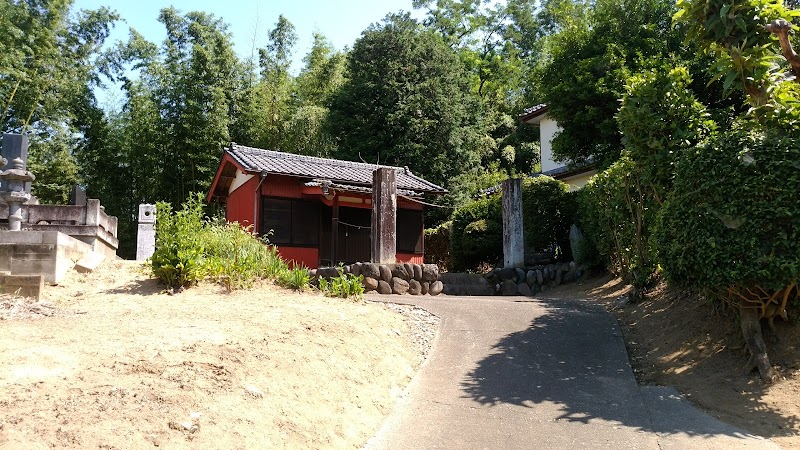 白山神社