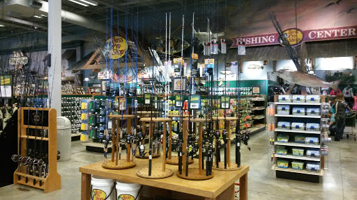 Sporting Goods Store «Bass Pro Shops», reviews and photos, 5000 Katy Mills Cir #415, Katy, TX 77494, USA