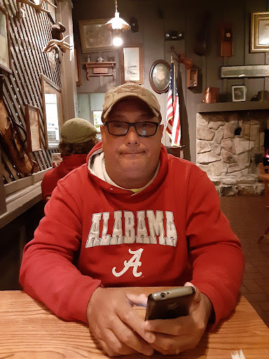 American Restaurant «Cracker Barrel Old Country Store», reviews and photos, 407 Beltline Rd SW, Decatur, AL 35601, USA