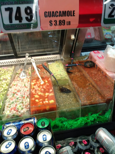 Supermarket «El Toro Loco», reviews and photos, 240 Garden Hwy, Yuba City, CA 95991, USA