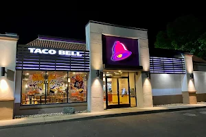 Taco Bell image