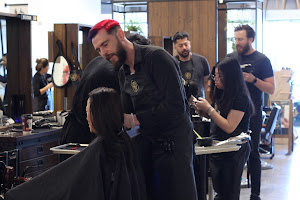 Eikonic Academy | Salon & Barbershop