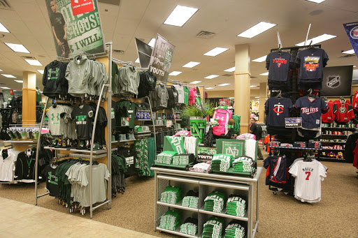 Sporting Goods Store «SCHEELS», reviews and photos, 2800 S Columbia Rd, Grand Forks, ND 58201, USA