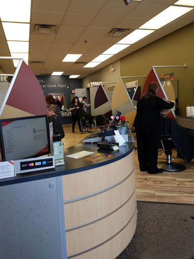 Hair Salon «Great Clips», reviews and photos, 769 Marketplace Dr, Waconia, MN 55387, USA