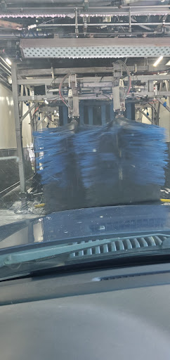 Car Wash «Busy Bee Car Wash (Miami Shores)», reviews and photos, 10550 Biscayne Blvd, Miami, FL 33138, USA