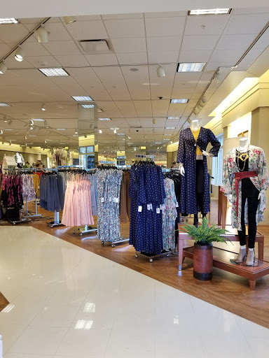 Department Store «Von Maur», reviews and photos, 4000 North Point Cir, Alpharetta, GA 30022, USA