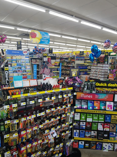 Discount Store «Dollar General», reviews and photos, 806 W 2nd St, Clarendon, TX 79226, USA