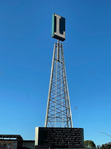 Shopping Mall «Lincoln Shopping Center», reviews and photos, 374 Lincoln Center, Stockton, CA 95207, USA