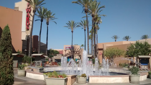 Movie Theater «Edwards Long Beach Stadium 26 & IMAX», reviews and photos, 7501 Carson Blvd, Long Beach, CA 90808, USA