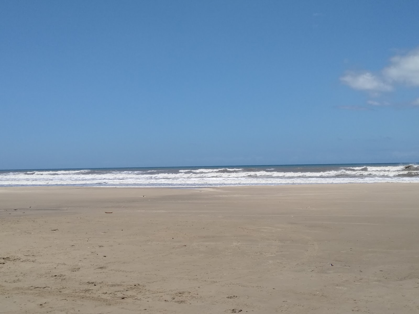 Foto af Praia de Atlantida faciliteter område
