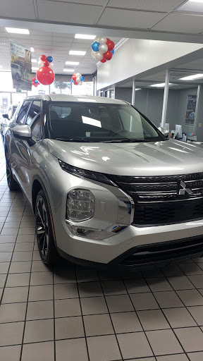 Mitsubishi Dealer «Auto Gallery Mitsubishi - Corona», reviews and photos, 2550 Wardlow Rd, Corona, CA 92882, USA