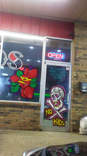 Tattoo Shop «St Louis Ink Tattoo Studio», reviews and photos, 11629 W Florissant Ave, Florissant, MO 63033, USA